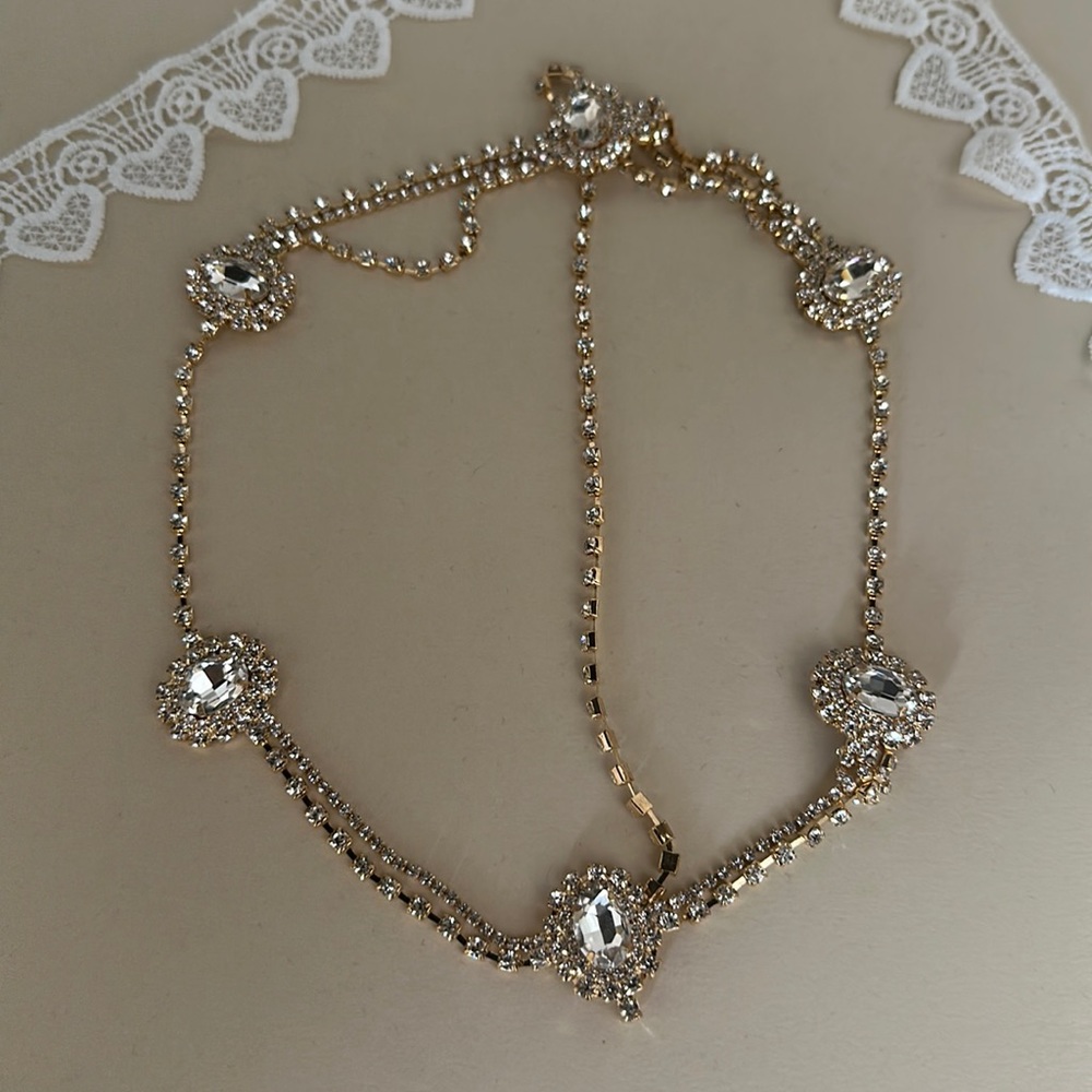 Head piece